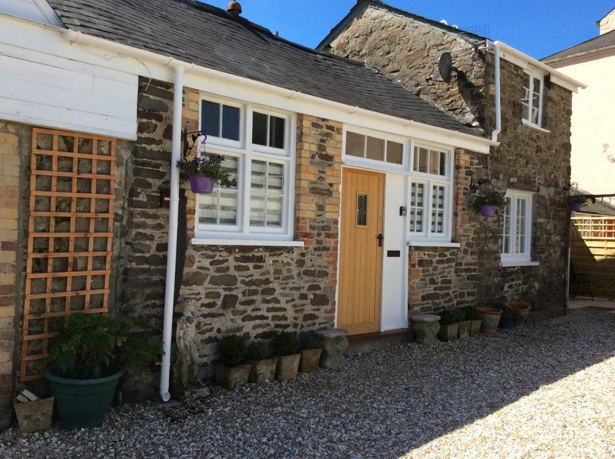 Teapot Cottage Great Torrington Bagian luar foto